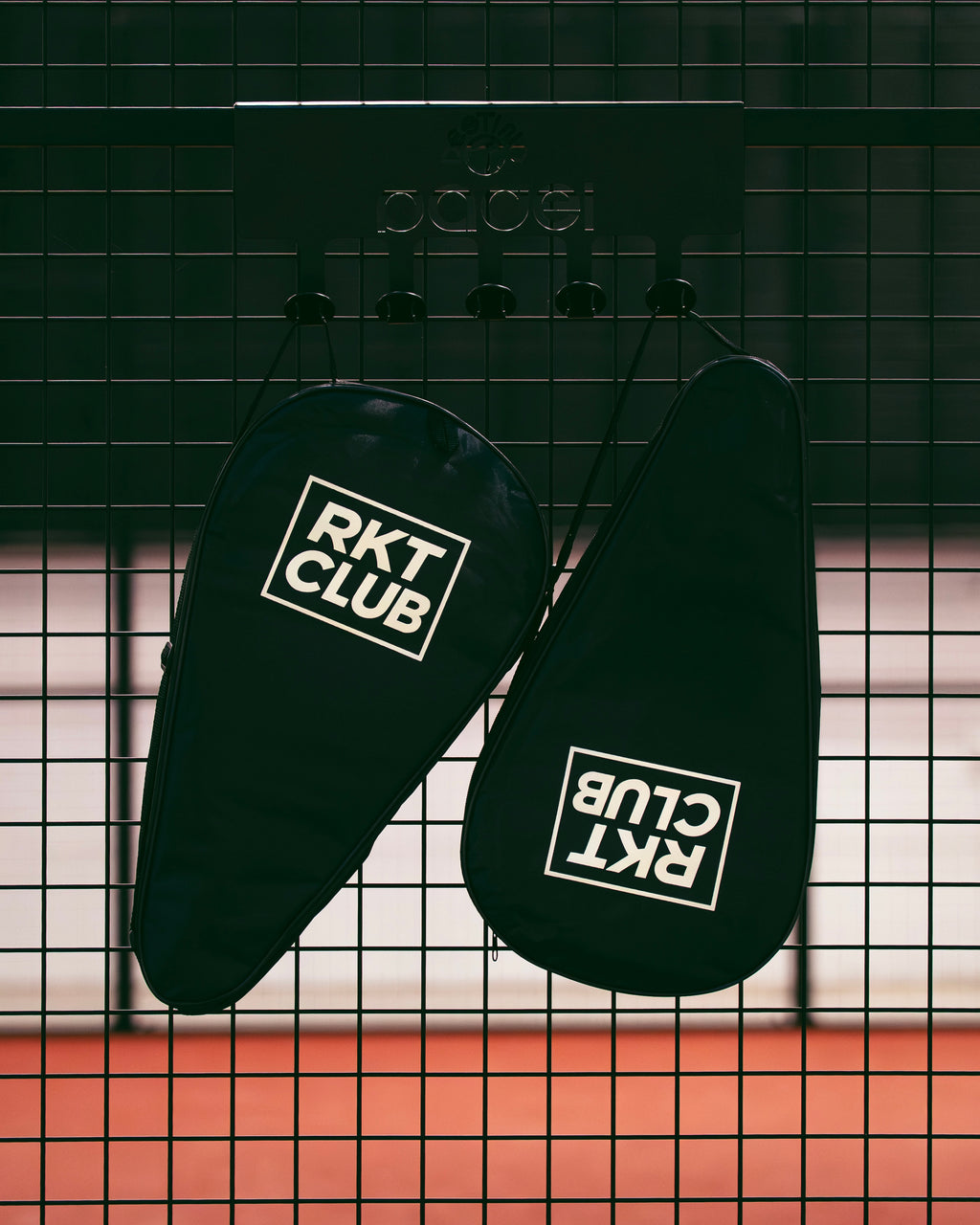 CLUB SPEC RACKET COVER.