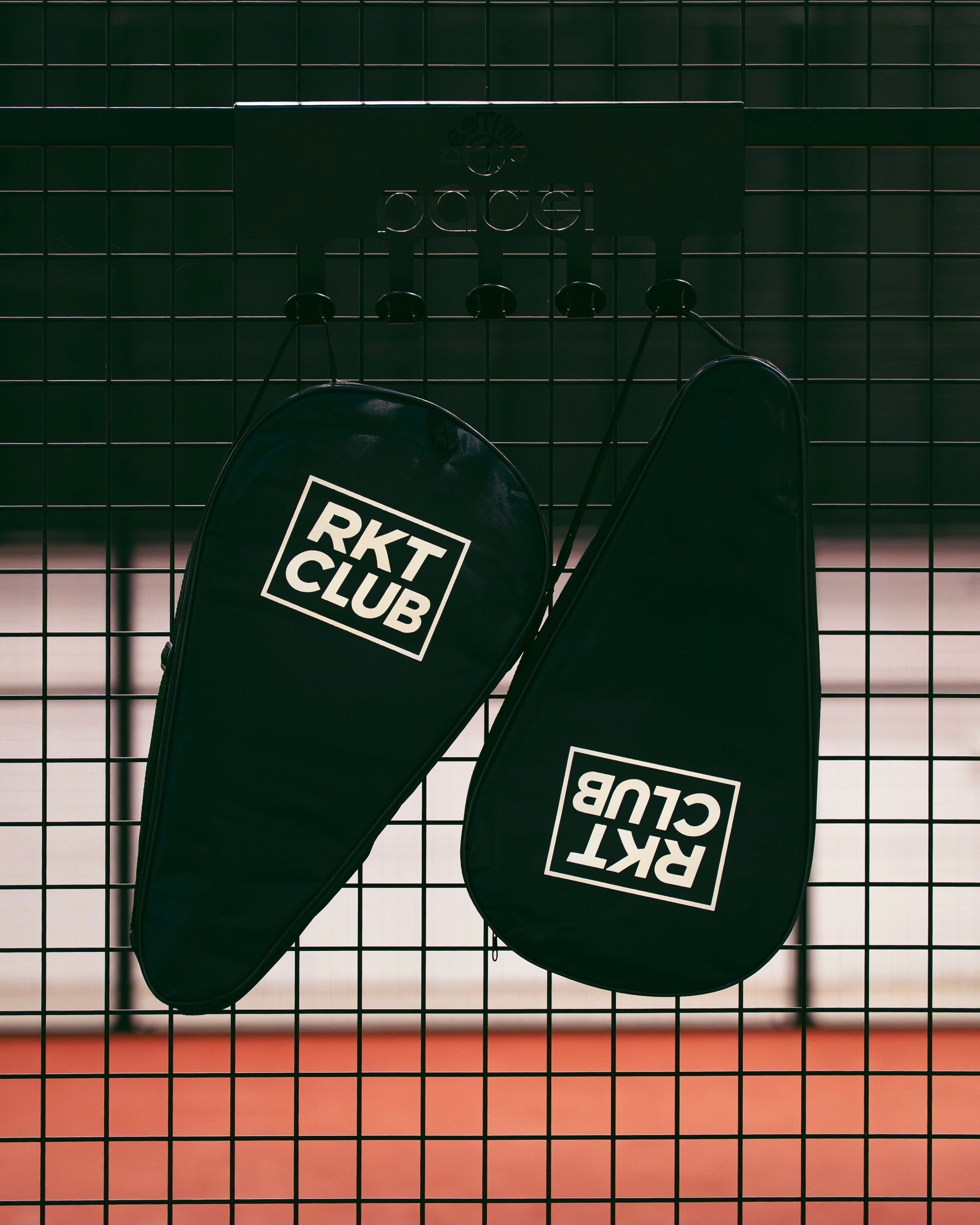 CLUB SPEC RACKET COVER.